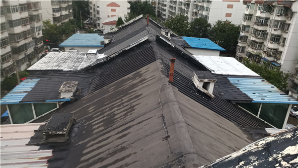 高層住宅小區屋面的維修實例